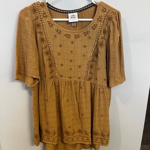 Knox Rose Short Sleeve Babydoll Blouse - Size Medium